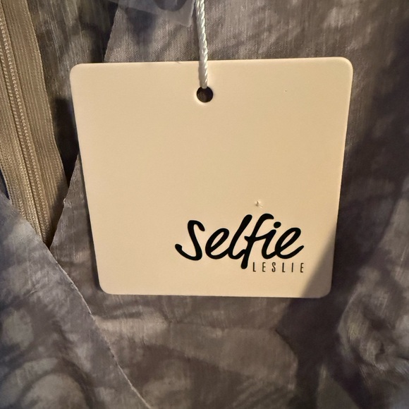 NWT- SELFIE LESLIE GREY /BLUE MINI DRESS SIZE Medium. - Picture 5 of 6